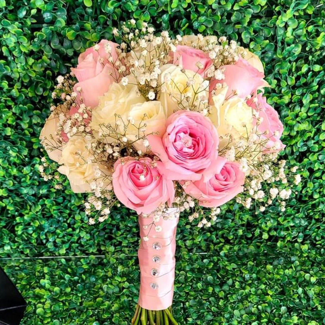 Ramo de Lujo en Rosas Bicolor – XV/Boda