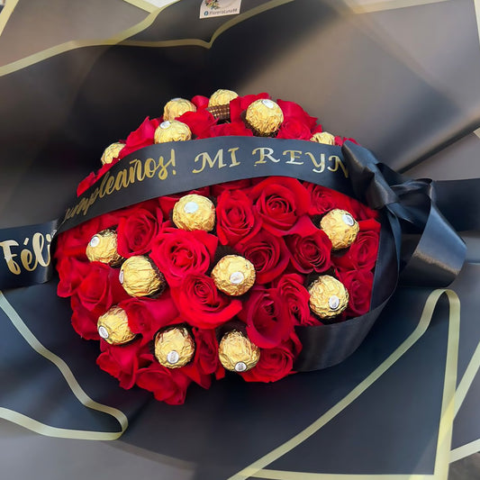 Ramo de Rosas "Feliz Cumpleaños, Mi Reina" con Chocolates