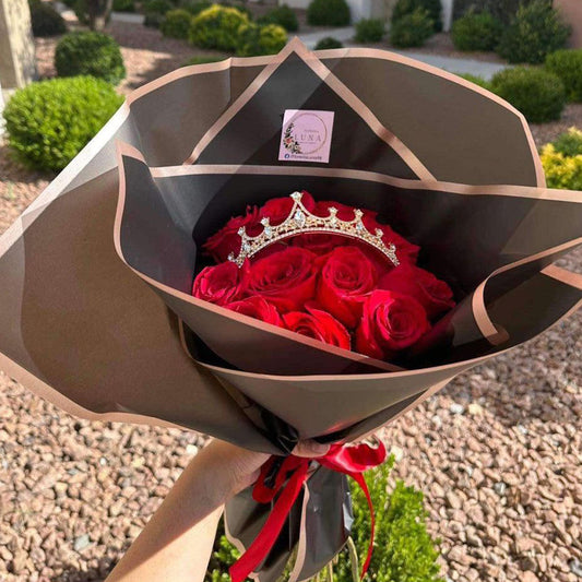 Ramo de Rosas Rojas con Corona