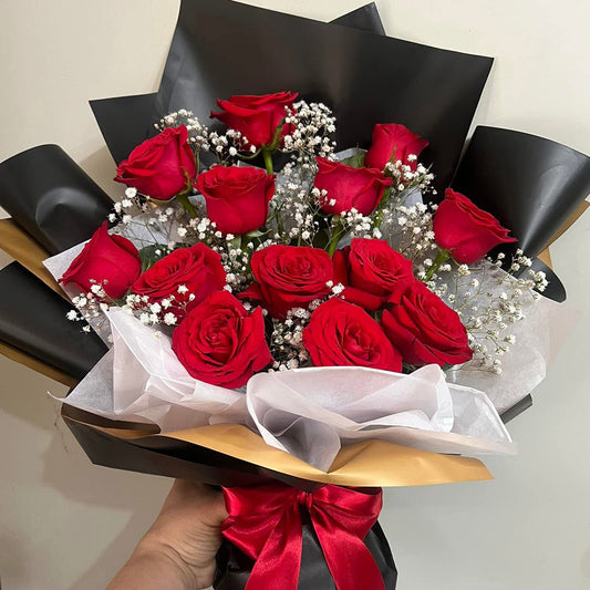 Ramo de 12 Rosas Elegante