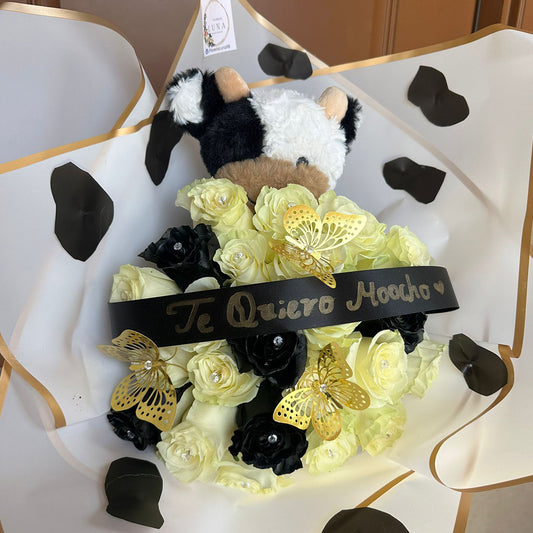Ramo de 24 Rosas con Peluche y Listón Personalizado